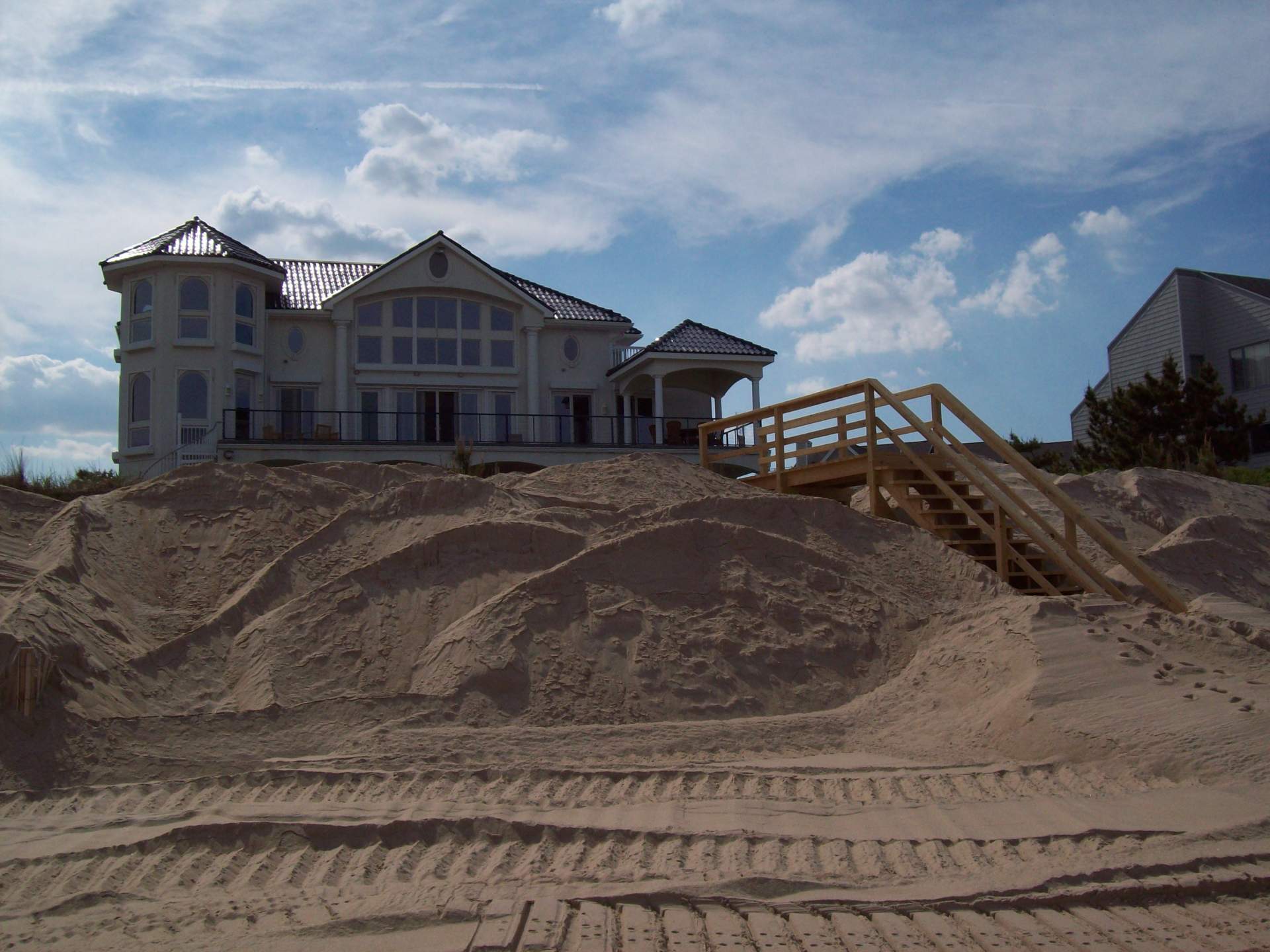 North Bethany private residence dune restoration